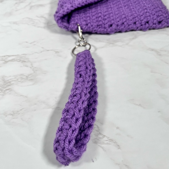 Purple Crochet Wristlet Clutch - Picture 8 of 10